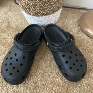 CROCS
